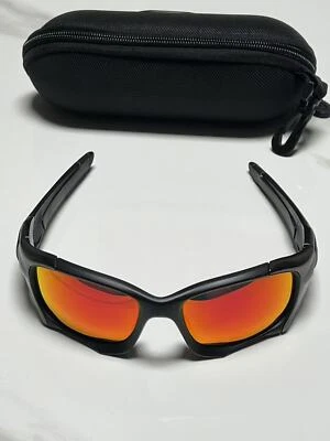 New in Box Oakley Pit Boss 2 Sunglasses Gorpcore OO9137-01
