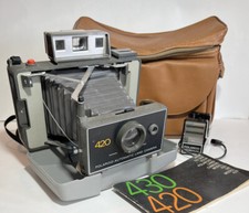 POLAROID 420 AUTOMATIC LAND CAMERA WITH CASE AND FLASH UNTESTED With CarryCase