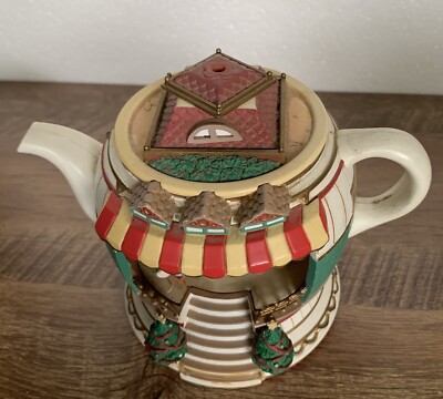 Vtg House of Lloyd Holiday Hideaway Musical Teapot Mice Christmas