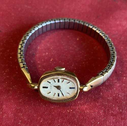 Vintage TIMEX Mechanical Watch (not working/needs repair)