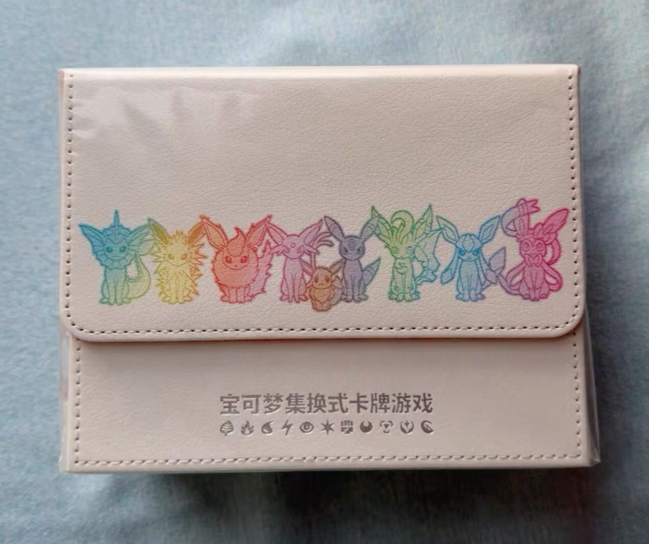 Pokémon TCG Sword & Shield Eevee Advanced Theme Card Storage Deck Box