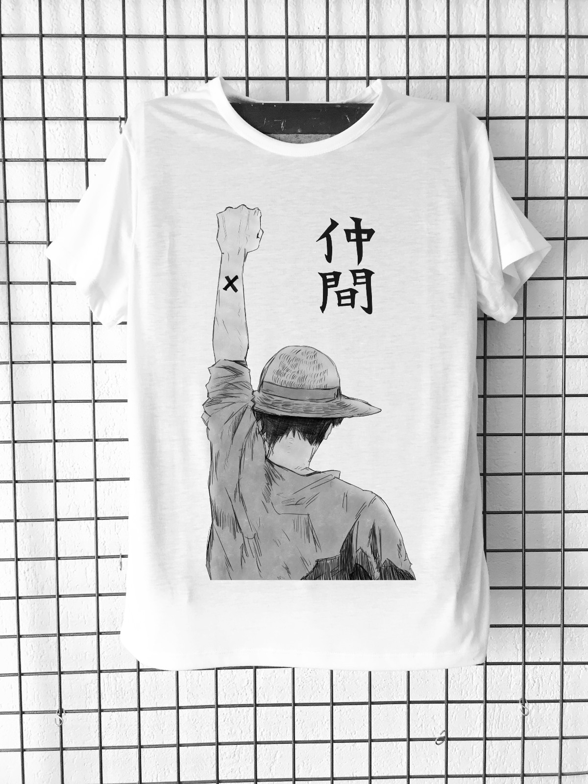 Tee-shirt One Piece Luffy Révolte Manga Animé japonais Poing levé Adulte Enfant