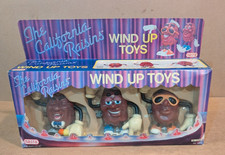 Nasta 3 singing raisins The California Raisins wind up toys in original box