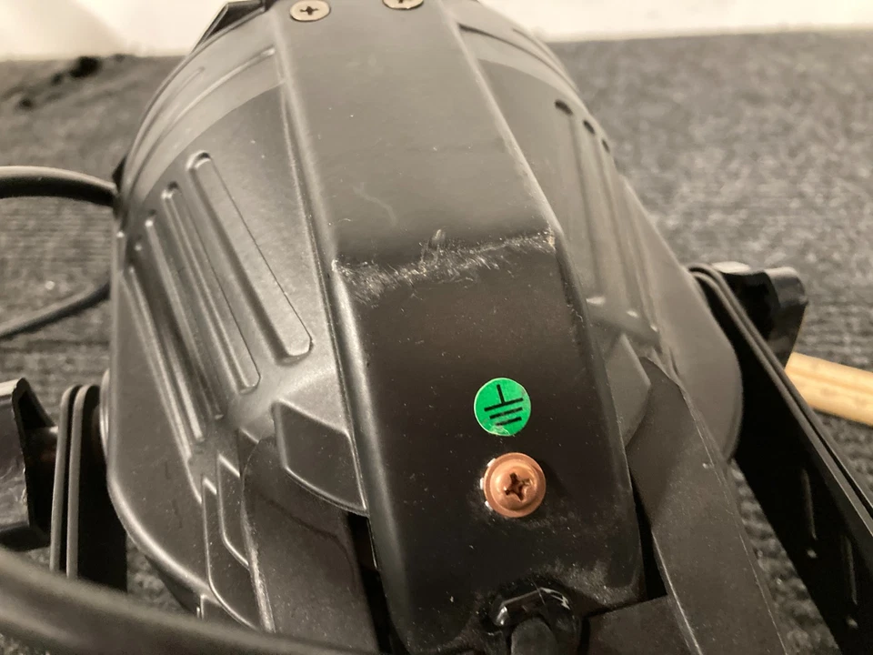 Elation Intertek OPTI TRI 30 120v LED Light - Image 4 of 4