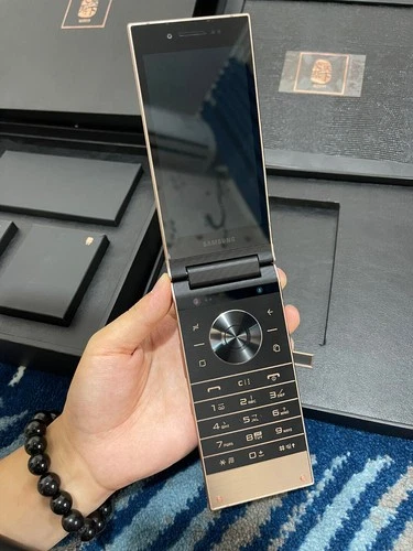 SAMSUNG W2019 Android 4G Networkd 6+128GB 256GB flagship flip phone