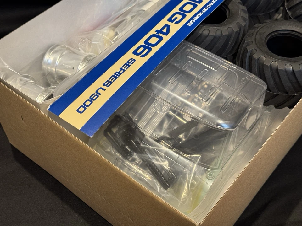 TAMIYA UNIMOG 406 Series U900 WHEELIE CW-01 Chassis ITEM58557 - Immagine 4 di 4