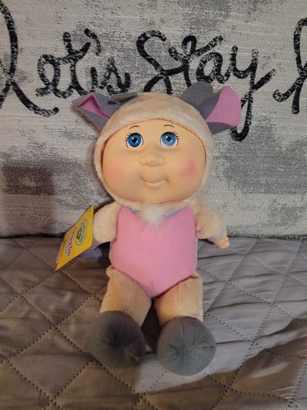 2019 Cabbage Patch Kids Petting Zoo Friends Collectible Cuties #84 Billie Goat