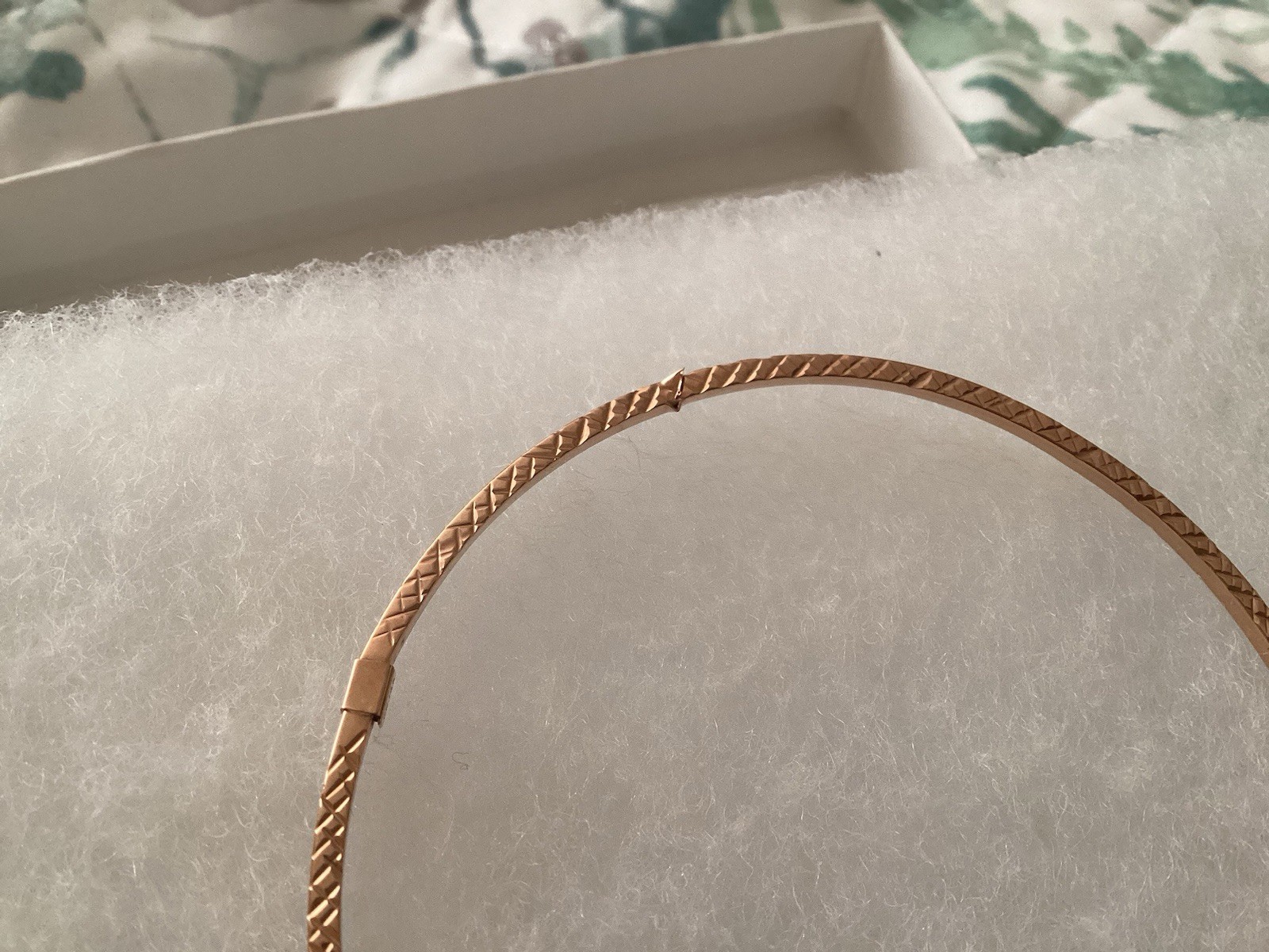 Solid 14KT Rose Gold Polished Thin Bangle Bracele… - image 3