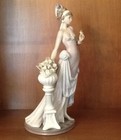 Lladro Figurine #5377 A Touch Of Class - Local Pick-Up — photo 2