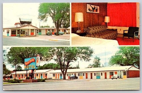 Postcard Covered Wagon Motel, South Lusk Wyoming B310