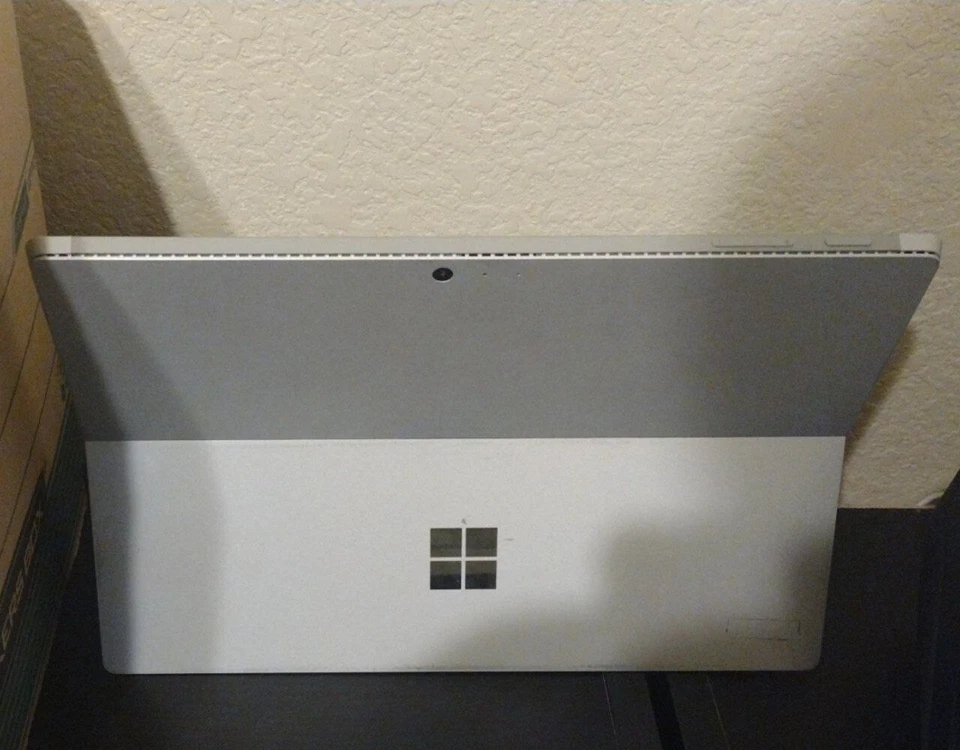 Microsoft Surface Pro 6 i7-8650U 16GB RAM 512GB SSD 12.3"  - Image 4 of 4