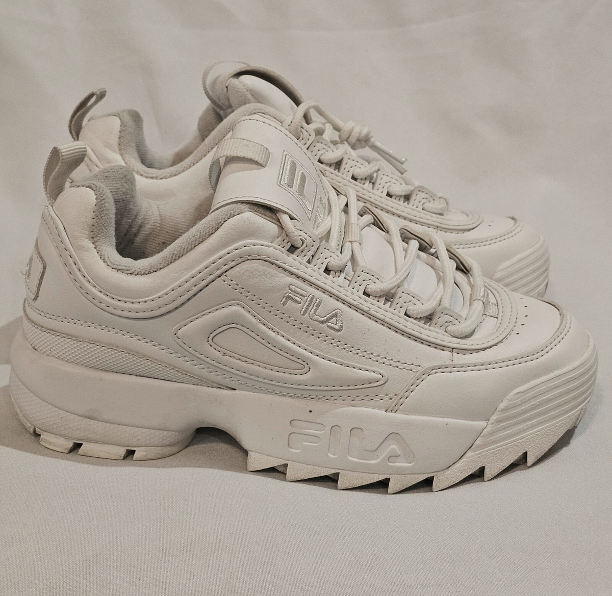 Fila Disruptor Law Lab Scarpe EUC* Fila GS Disruptor II Shoes