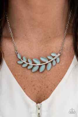Paparazzi FROSTED FOLIAGE blue necklace