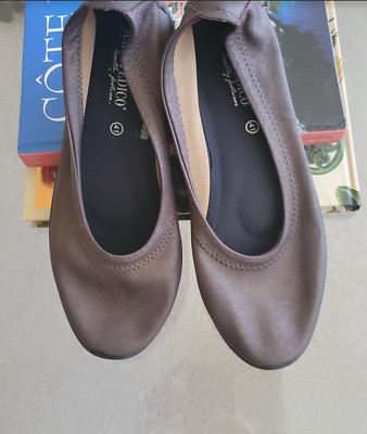 Arcopedico  Flat Ballet Brown  10M NEW!