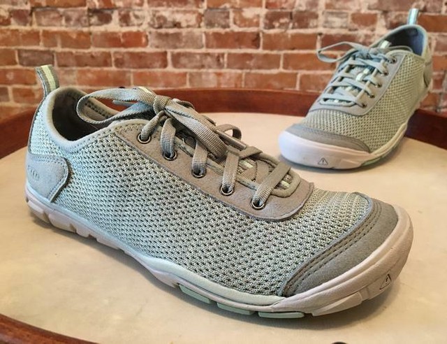 keen hush cnx sneaker
