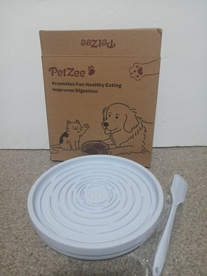 PetZee Slow Feeder Bowl & Lick Mat - White for Dogs & Cats