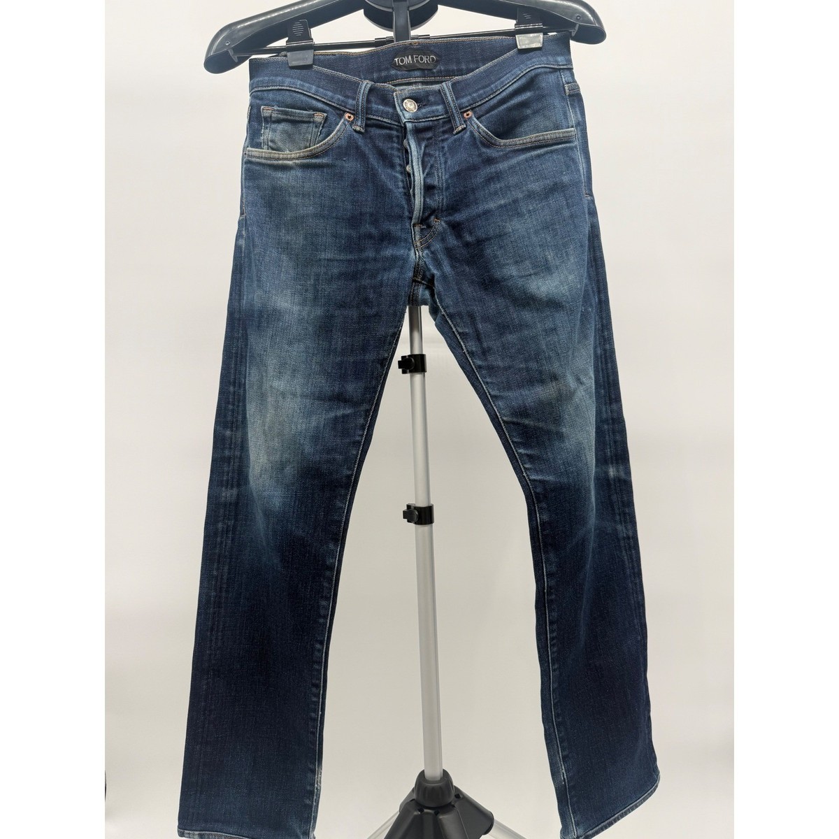 TOM FORD　トムフォード　デニムパンツ　サイズ29 Tom Ford Mens Straight Leg Jeans Dark Wash Blue Denim Button Fly