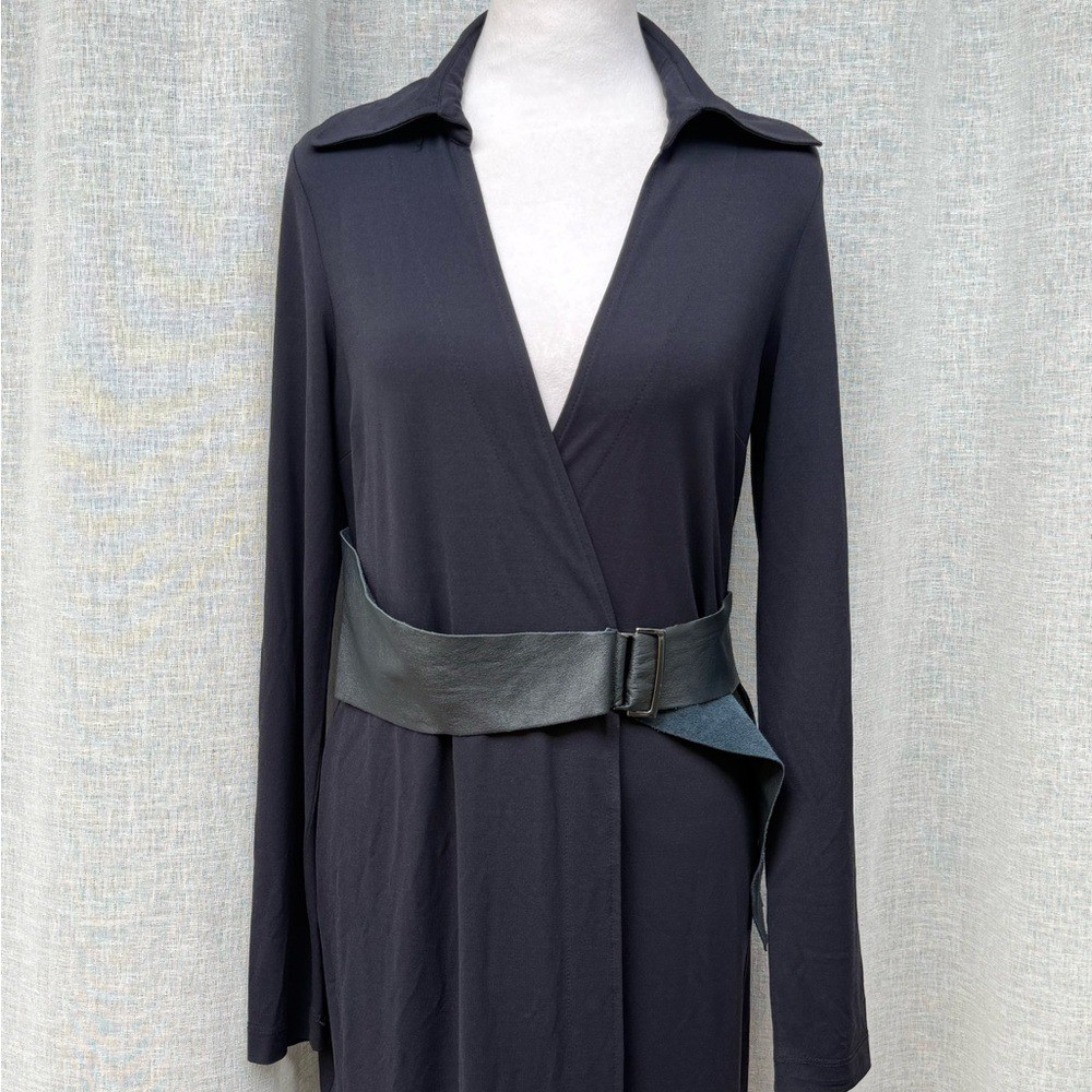 Iris SetLakwe navy blue long sleeve notched collar wrap  display picture 3
