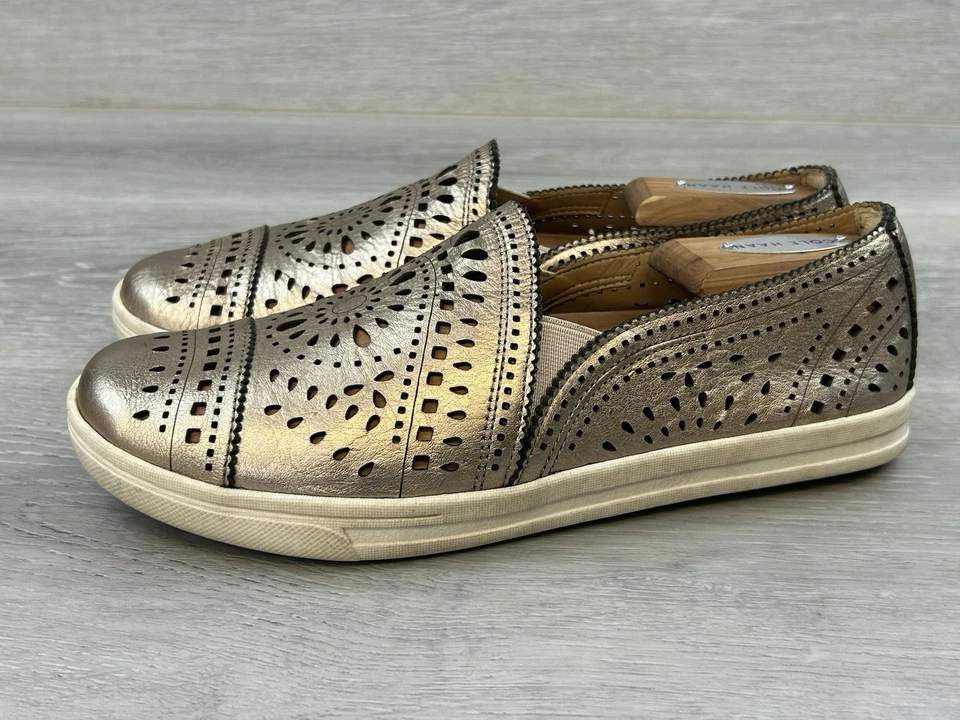 Earth Shoes Tangelo Mujer’s Tenis Cuero Dorado 8 Perforados Zapatos sin Cordones Foto 3 de 4