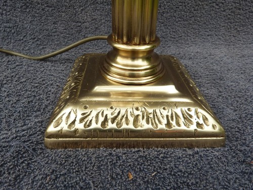 LARGE CORINTHIAN COLUMN TABLE LAMP WITHQUALITY SHADE BRASS FREE STANDING 30"HIGH - Picture 6 of 20