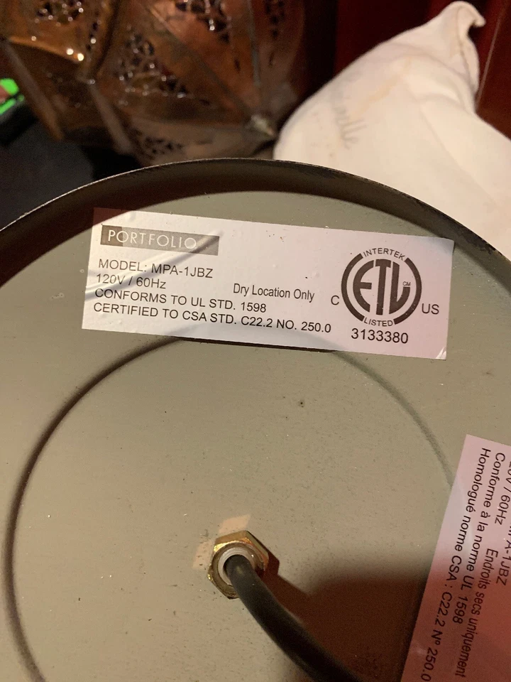 Portafolio 5-1/2" Bronce - Mini Colgante Fitter # 689618 Foto 4 de 4