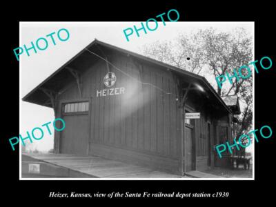 OLD 8x6 HISTORIC PHOTO OF HEIZER KANSAS THE RAILROAD DEPOT STATION c1930