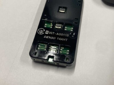 Toyota Roomy Tank Genuine 3-Button Smart Key FOB 007-AG0115 OEM