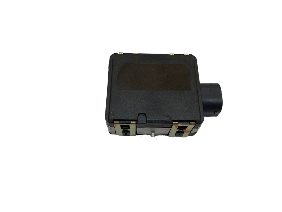 New Genuine Mercedes Benz GLC C W253 W205 W177 Radar Sensor Distronic 0203303790 - Image 2 of 4