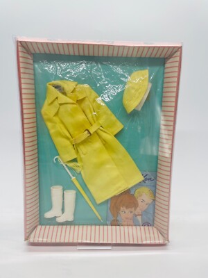 Vintage Barbie 1963, #949 Rain Coat Made in Japan 