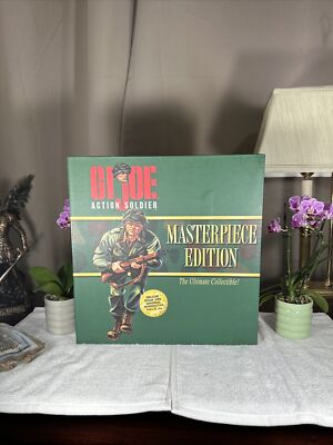 NEW 1996 GI Joe Action Soldier Masterpiece Edition Deluxe Book