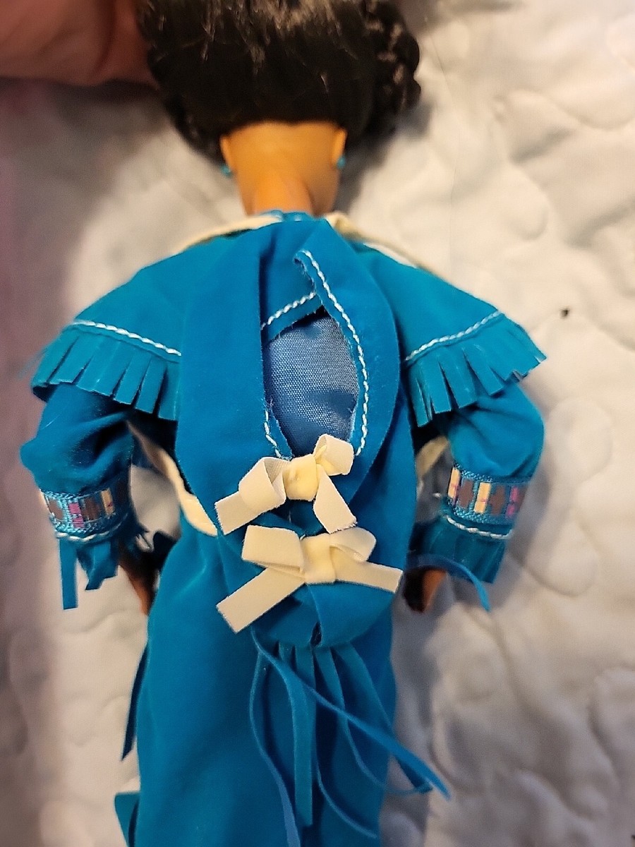 1995 Barbie - American Indian - Collector Edition - Poupée brune avec