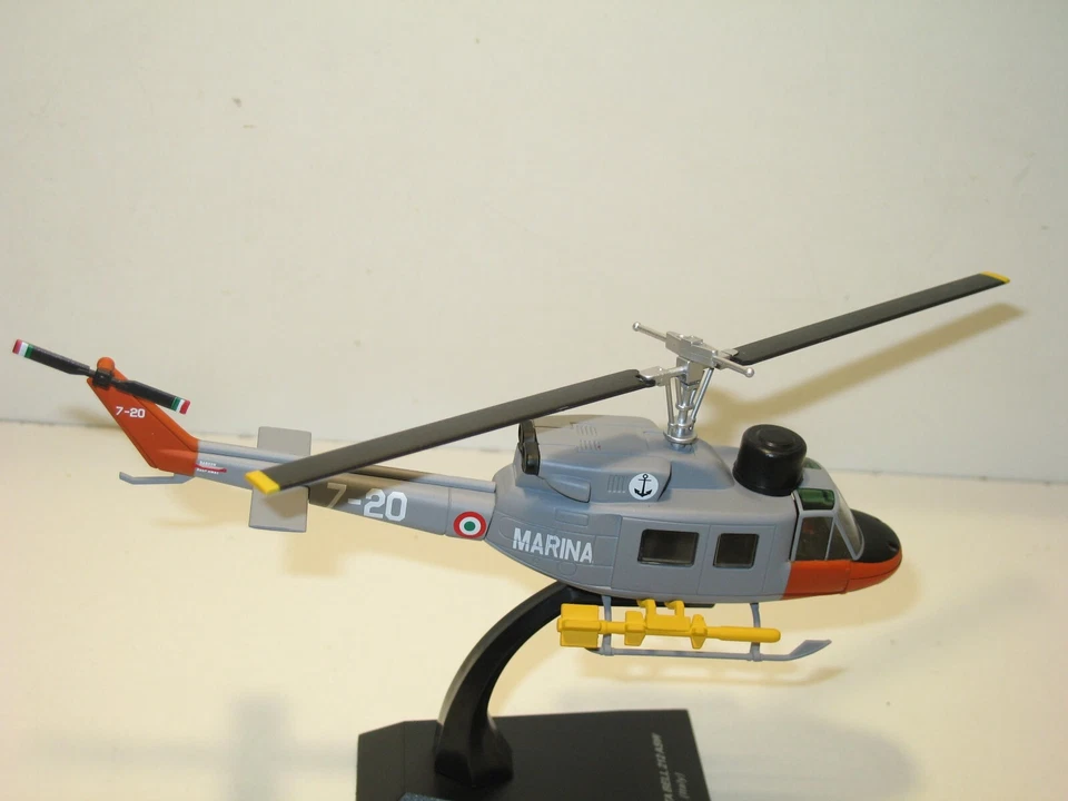 Altaya Elicottero Agusta Bell 212 Asw Militare Italia Nuovo Scatola - Immagine 4 di 4