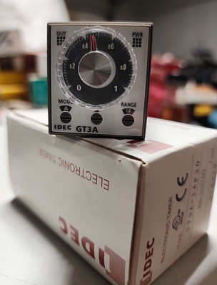 IDEC Electronic Timer GT3A-1AF20 Time Delay Relay  [RC 6-2]
