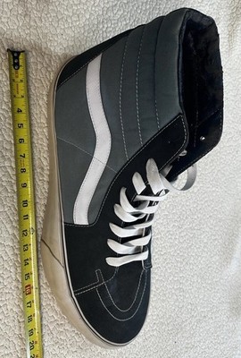 Unique Vans SK8 Hi Display Shoe Size 66? 22 x9 x 11  Epic And Rare