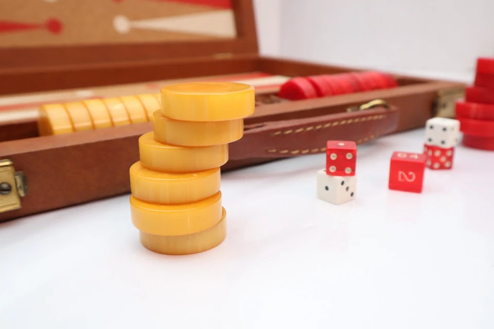 Vintage Bakelite Backgammon set Red, Butterscotch 1.25" Checkers - Image 3 of 4