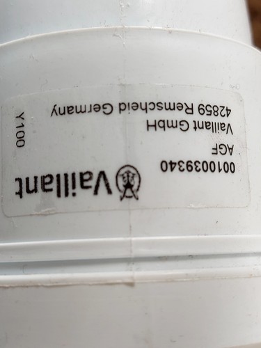Vaillant Variable Termination Plume Kit - White (0020219530) - Picture 4 of 10