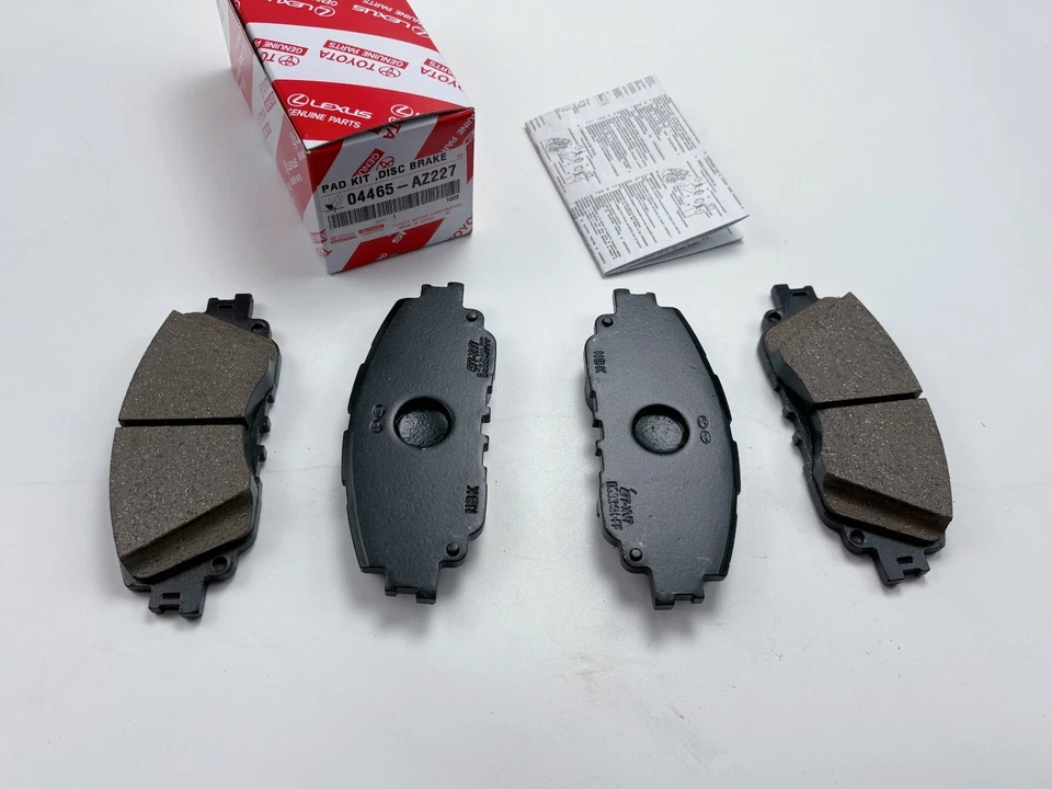FRONT GENUINE OEM TOYOTA LEXUS ES300h CAMRY NEW BRAKE PADS 04465-AZ227 2018-2024 - Image 4 of 4