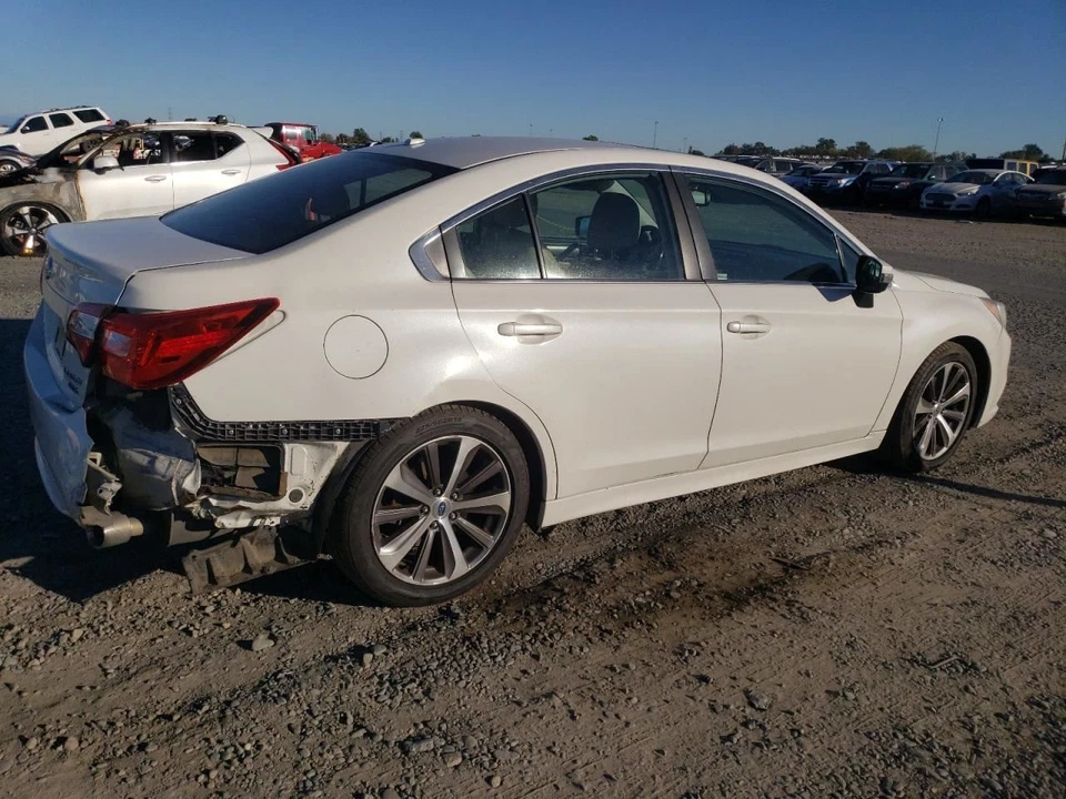 TAN LEFT FRONT DOOR TRIM PANEL 94216AL05AWM 2016 SUBARU LEGACY Foto 4 de 4