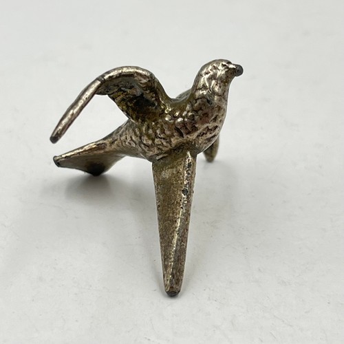Figurine Vintage Silver Tone Bird Pewter Style Swallow Sparrow Statue Decor