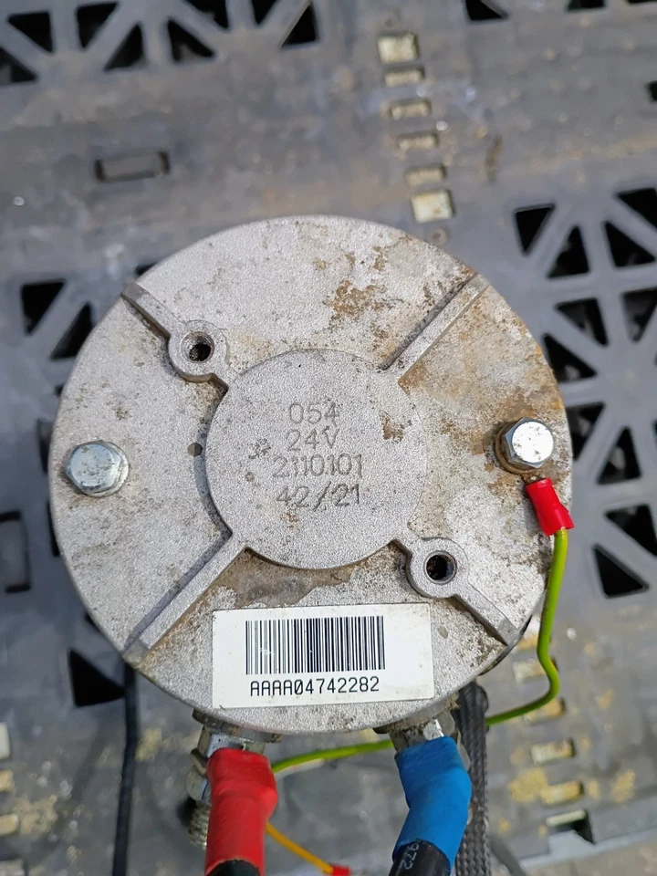 Jungheinrich FORKLIFT 51495653 24V Hydraulic Pump & Reservoir R930059616 - Image 4 of 4