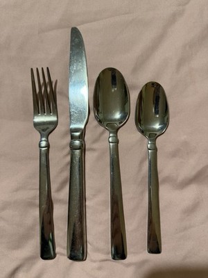 Oneida ATTALIA Table Set Teaspoon 6 Tablespoon 7  Knife And Fork 4 piece lot EUC