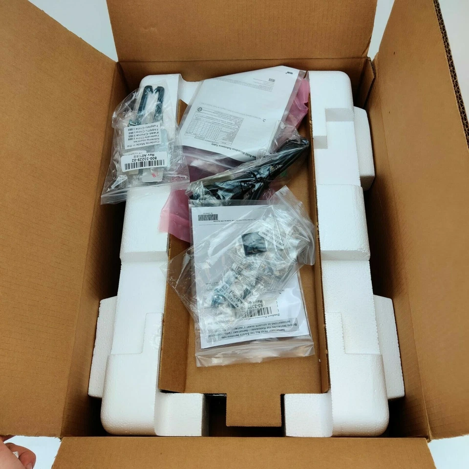 Cisco Catalyst WS-C3750V2-48PS-S 48-Port PoE Switch WS-C3750-48PS-S LATEST VER - Image 4 of 4