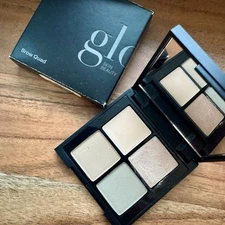 Glo Skin Beauty Taupe Brow Quad New in box brow wax, highlighter, brow powders 