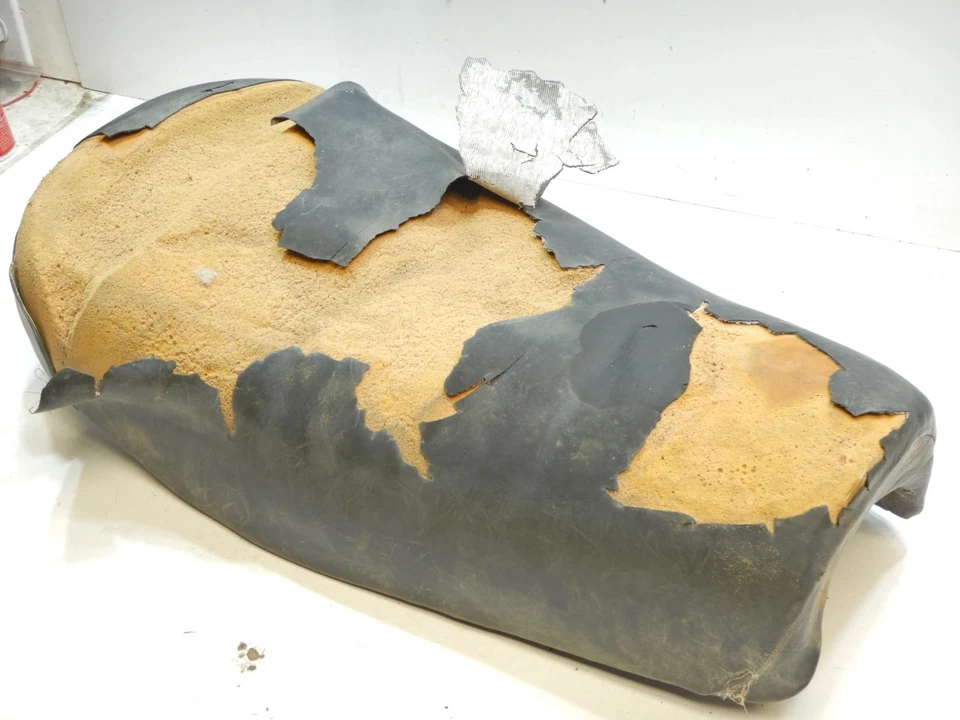 Driver seat 1974 1975 1976 HONDA MT250 MT 250 - Image 4 of 4