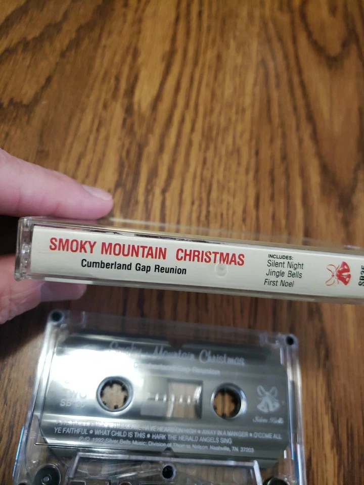 Smoky Mountain Christmas Cumberland Gap Reunion Cassette Tape 1992 Silver Bells - Image 4 of 4