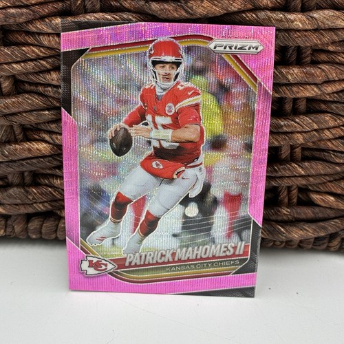 Panini 2025 Prizm Football Patrick Mahomes II Kansas City Chiefs Pink Prizm #26