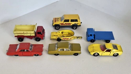 VINTAGE LESNEY MATCHBOX DIECAST CARS TRUCKS LOT ENGLAND (MB9)