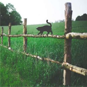 outdoor cat fence topper