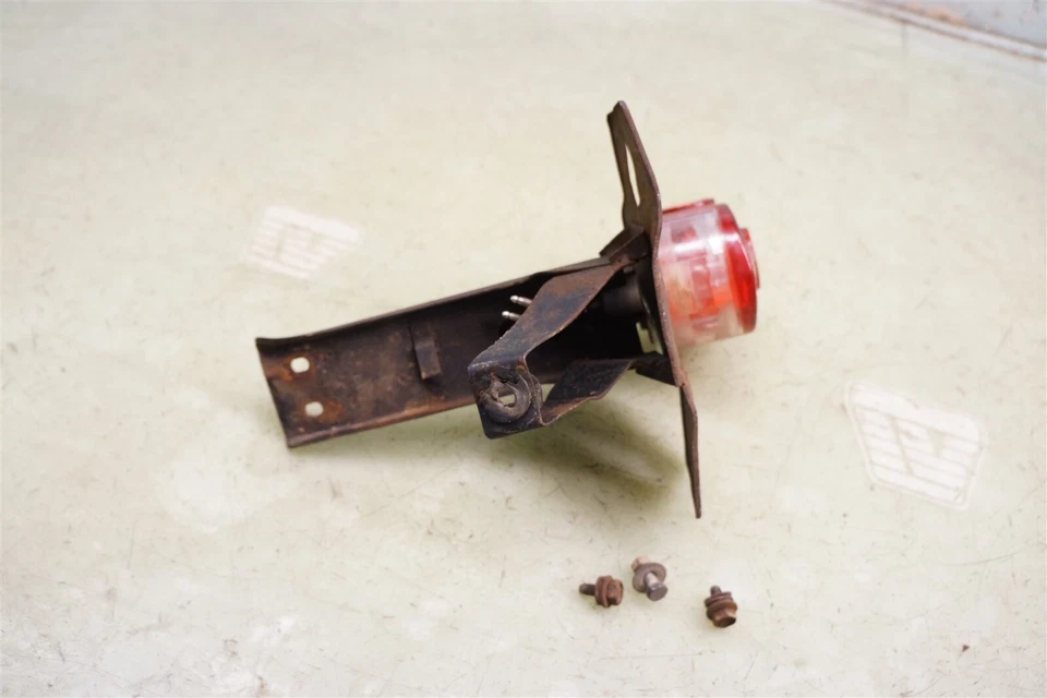 Honda Z50 Z50A Z 50 R 1971 Mini Trail *Luz trasera 2045 Foto 4 de 4