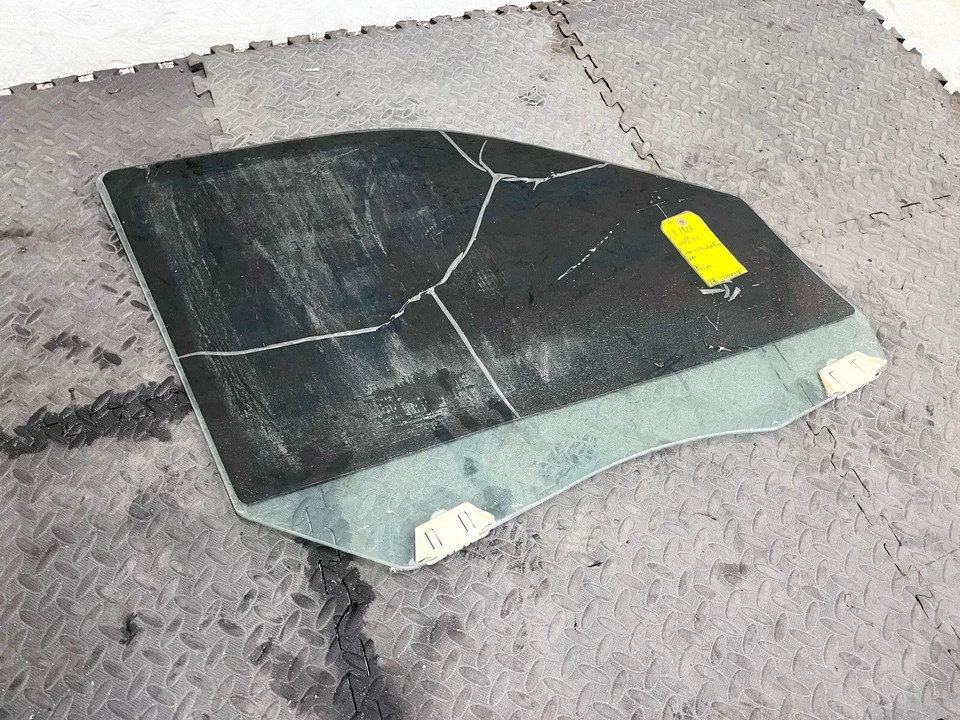 13-22 道奇 RAM 1500 2500 前右通行证侧门窗玻璃原始设备制造商 — 第 3/4 张图片